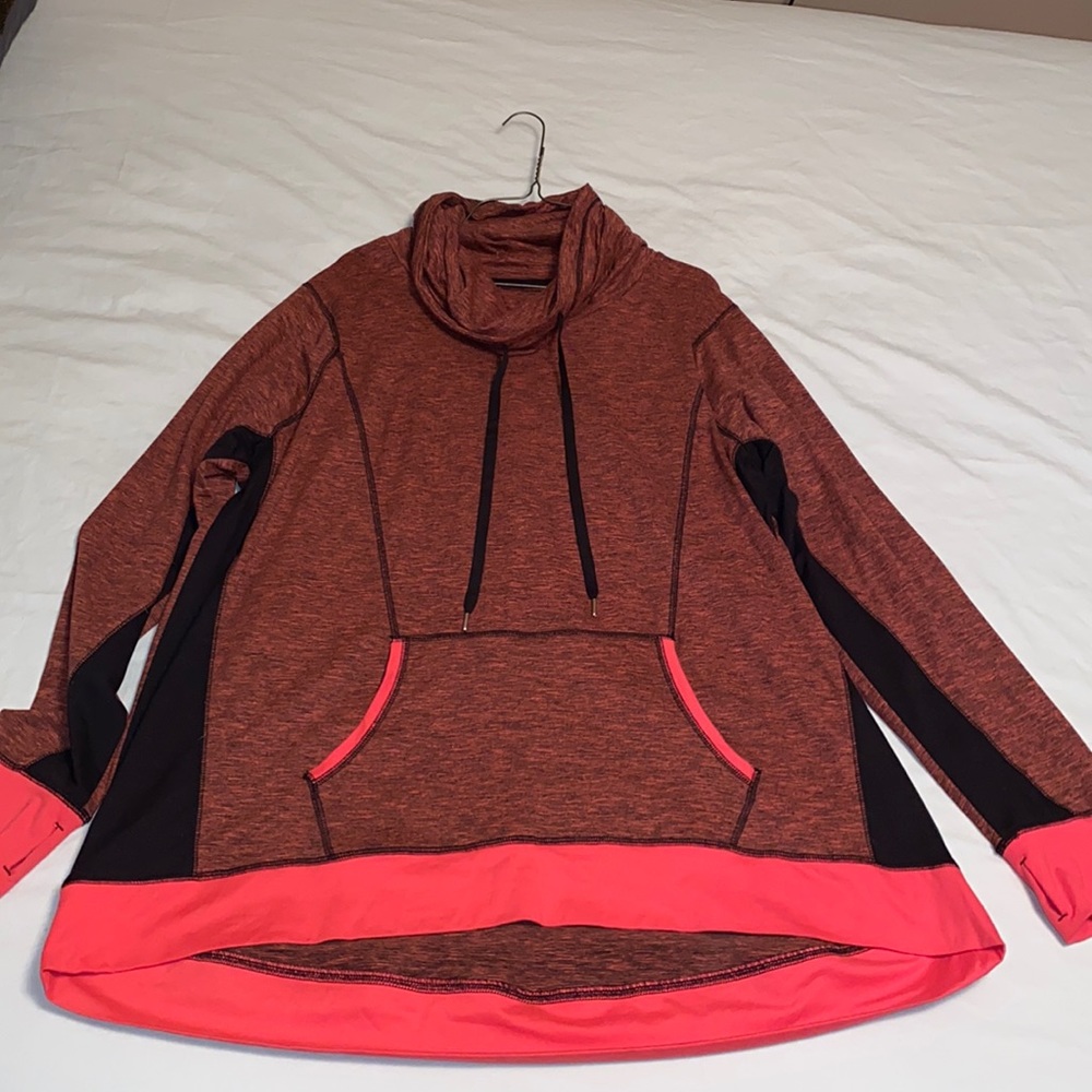 Maurice’s top